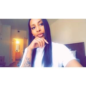 Meet your Posher, Breanna